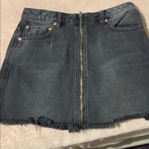 URBAN OUTFITTERS black zip up skirt